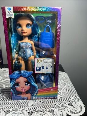 Rainbow High Swim & Style Skyler Bradshaw Blue Fashion Doll With Accessories.